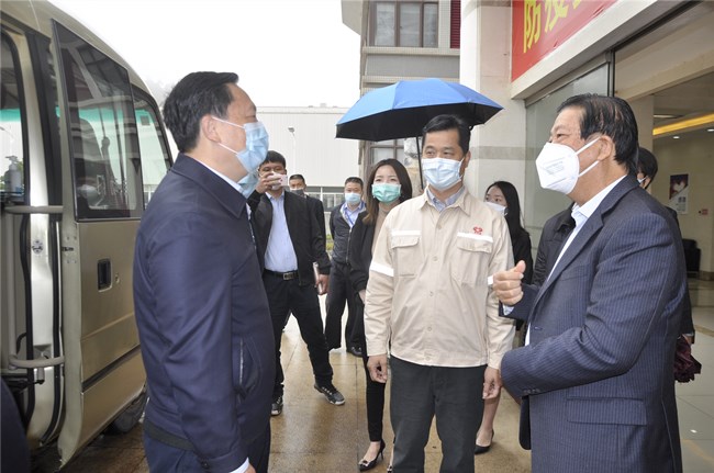 疫情期间慰问关怀、支持珠钢发展壮大——姚奕生市长一行调研珠海基地